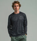 Camiseta Endurance Negra - Manga Larga