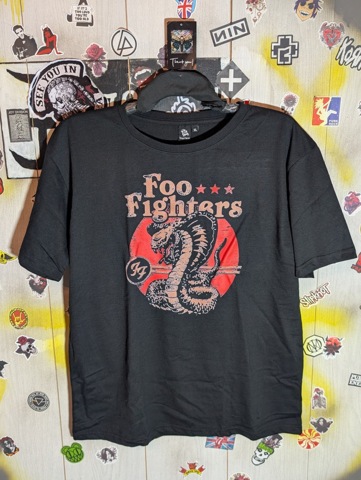 Foo Fighters t shirt