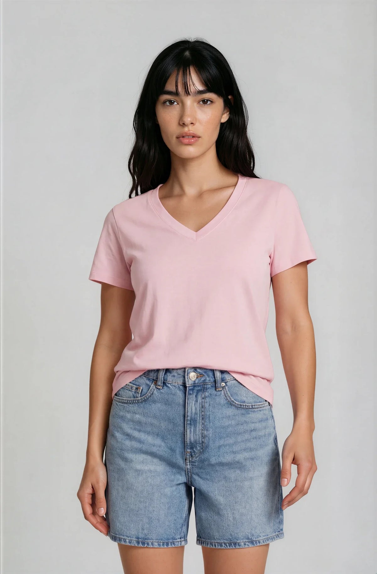 Camiseta Básica Premium Algodón Orgánico – Cuello Pico Mujer