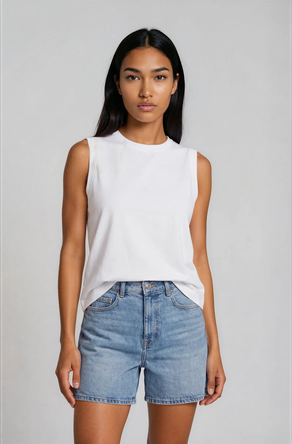 Camiseta Básica Premium Algodón Orgánico – Tirantes Anchos Mujer