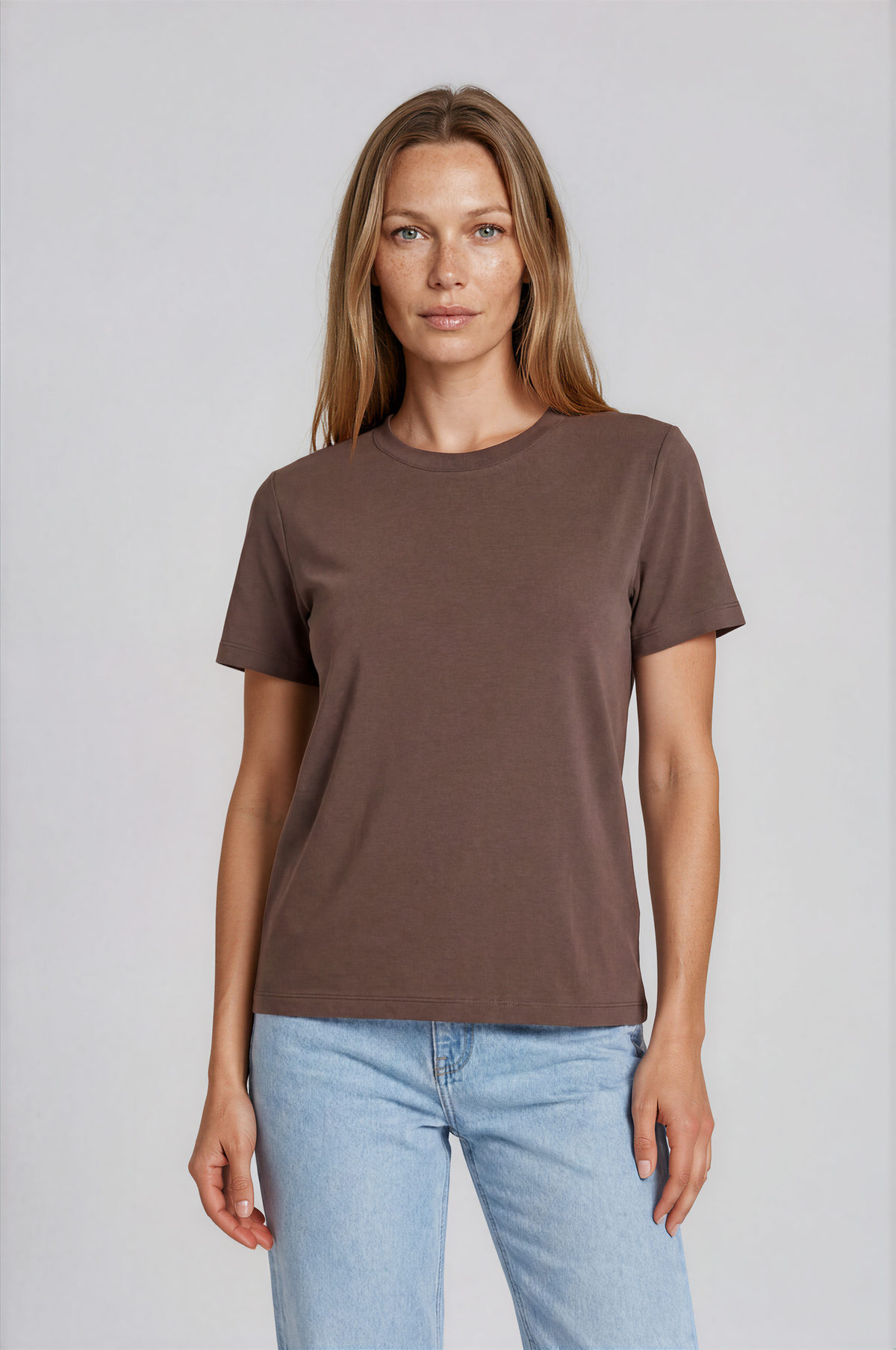 Camiseta Básica Premium de Algodón Orgánico - Manga Corta Mujer 004