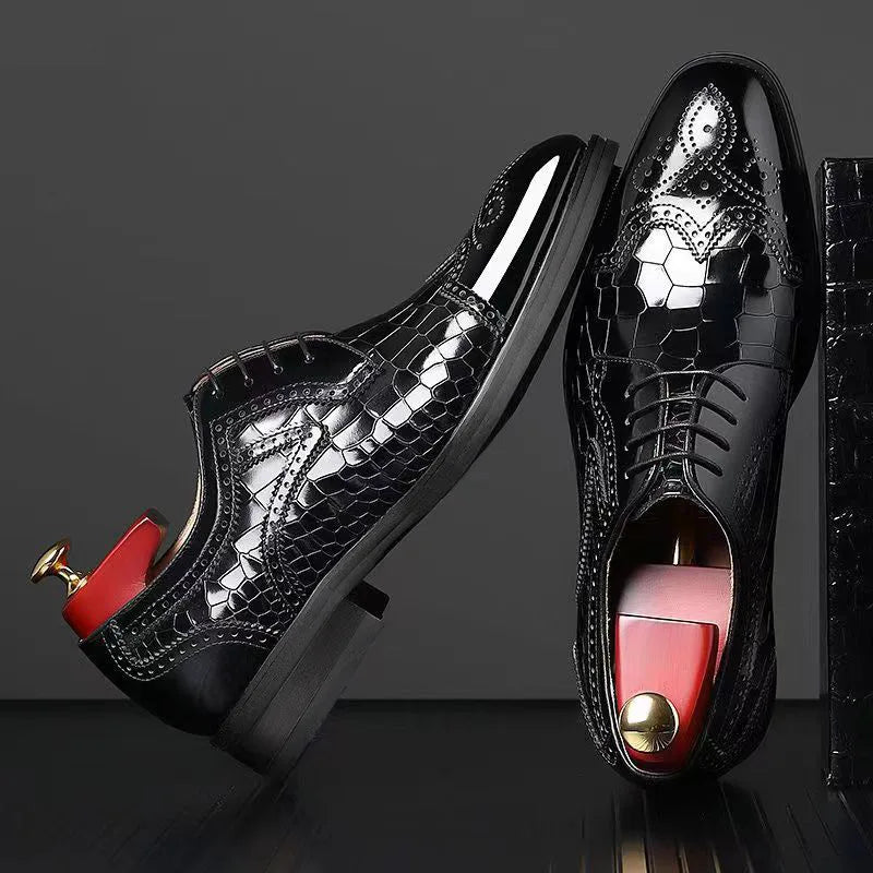 Men Leather Slip-On Brogue Oxford Loafers (Black)