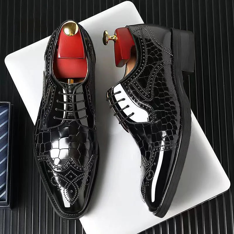 Men Leather Slip-On Brogue Oxford Loafers (Black)