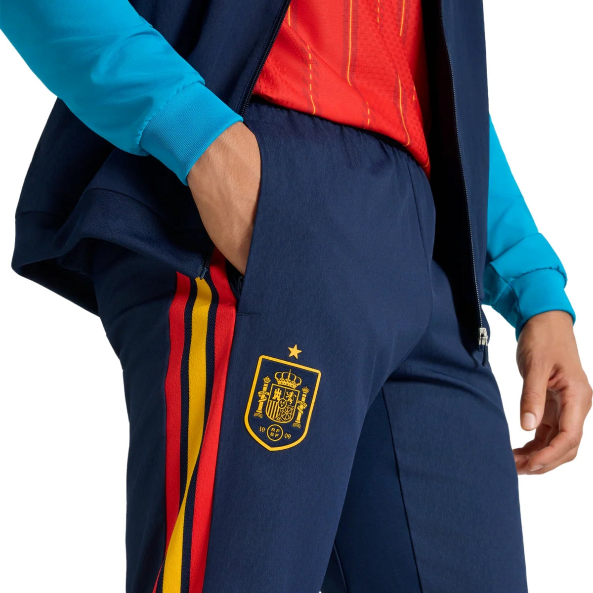 Spain training presentation soccer tracksuit 2026/27 - Adidas