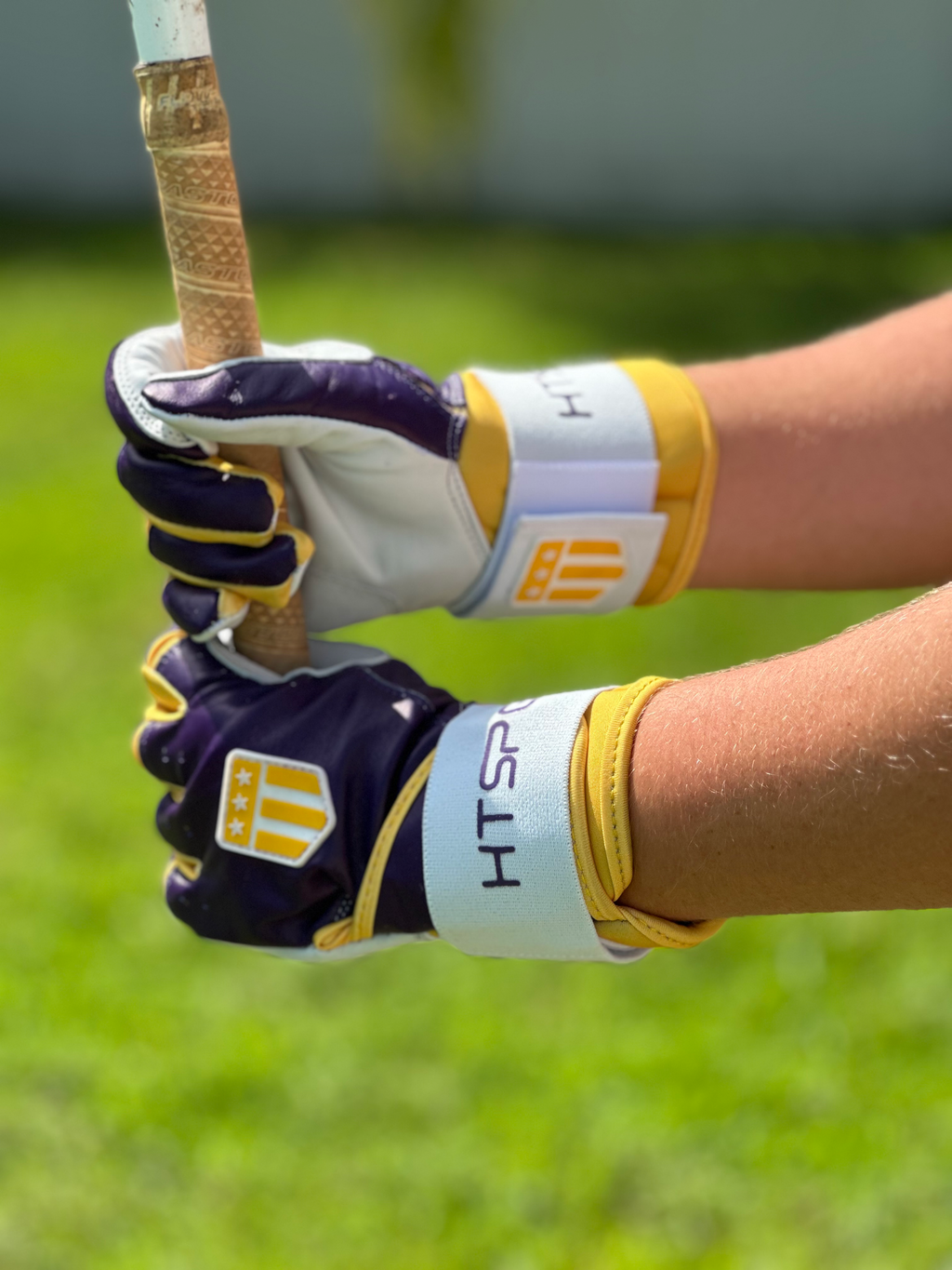 Long Cuff Purple with White Palm