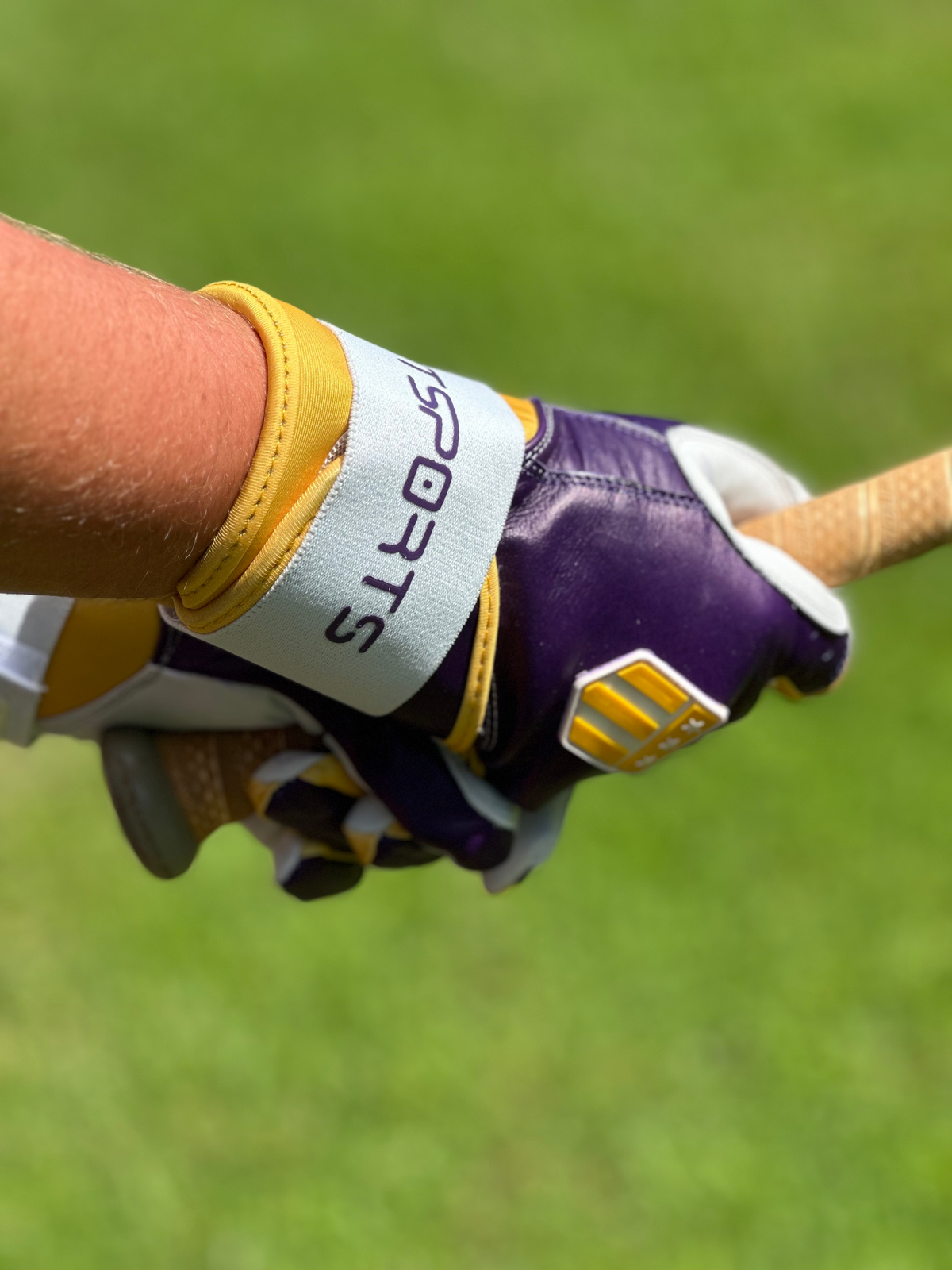 Long Cuff Purple with White Palm