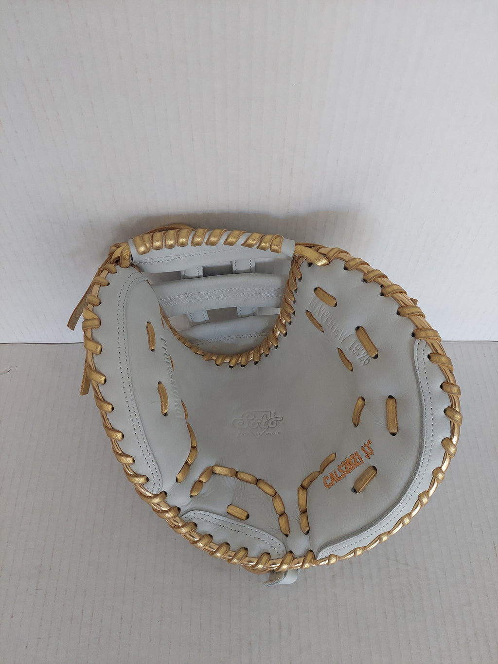 Soto Softball Catchers Mitt