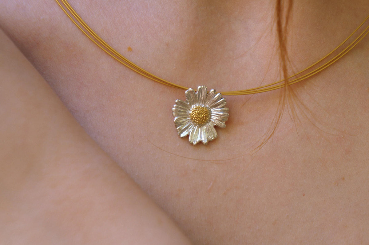 Real Daisy Flower Necklace, Handmade Minimalist Jewelry, Organic Forest Pendant, Gift for Health & Resilience, Sterling Silver 925