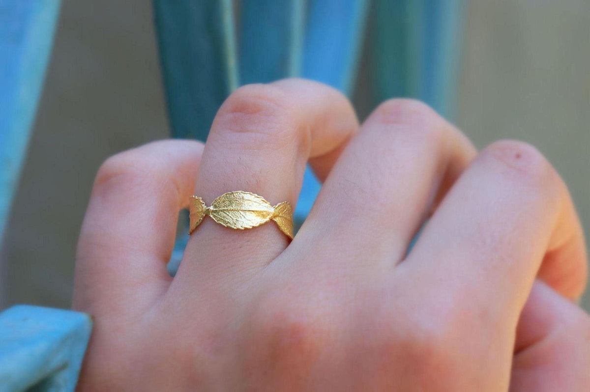 Solid Gold Rose Ring, Handmade nature Jewelry, Organic Leaf Band, Gift for Passion & Longevity, Sustainable Real Gold (9K, 14K, 18K)