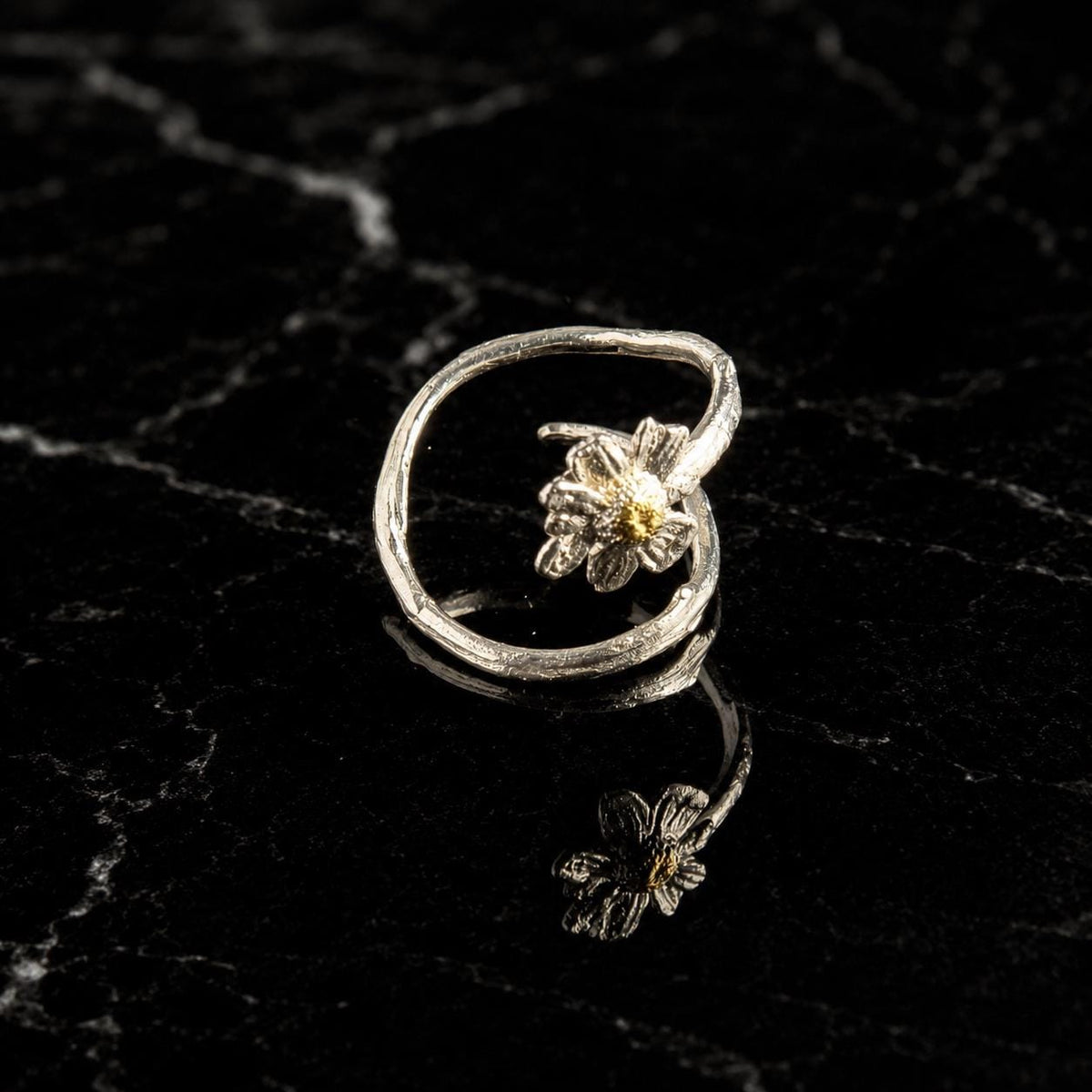 Real Chamomile Flower Ring, Handmade Nature Jewelry, Organic Forest Band, Gift for Health, Eco Sustainable Sterling Silver 925