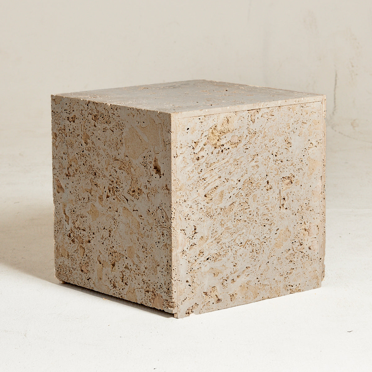 MATERA TRAVERTINE COFFEE TABLE