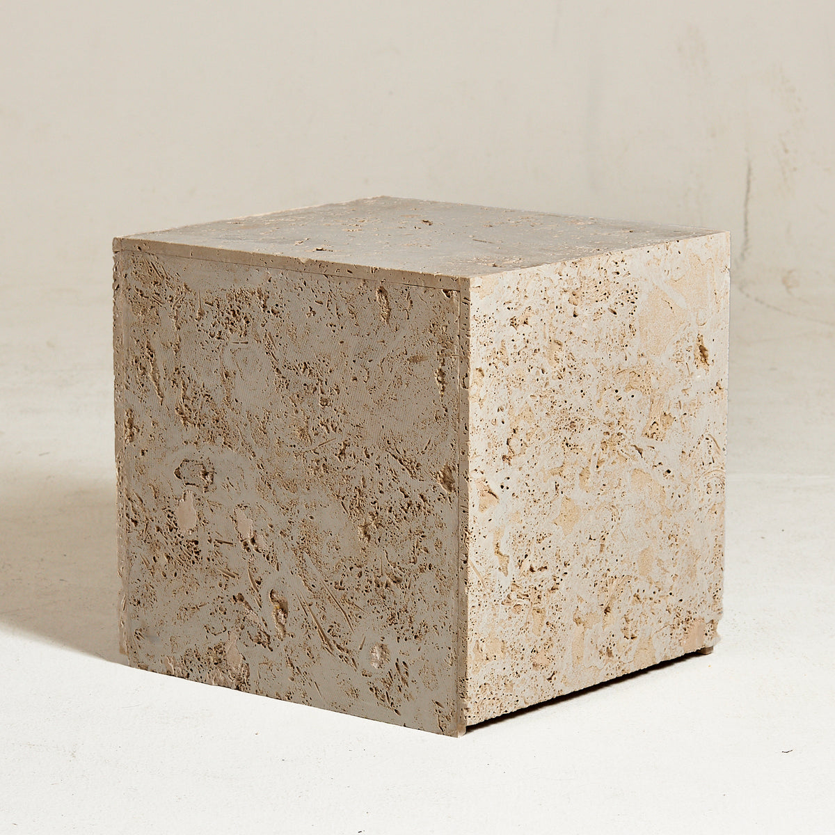 MATERA TRAVERTINE COFFEE TABLE