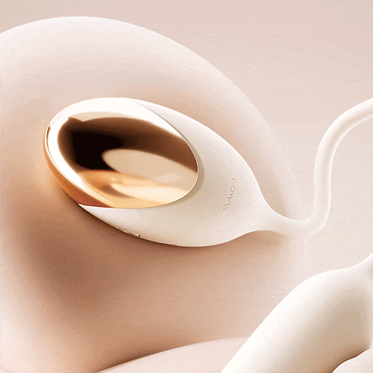 Clit Sucking & G-Spot Tapping Egg Vibrator App Controlled